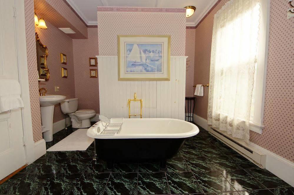Limerock Inn 록랜드 외부 사진